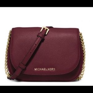 Michael kors crossbody